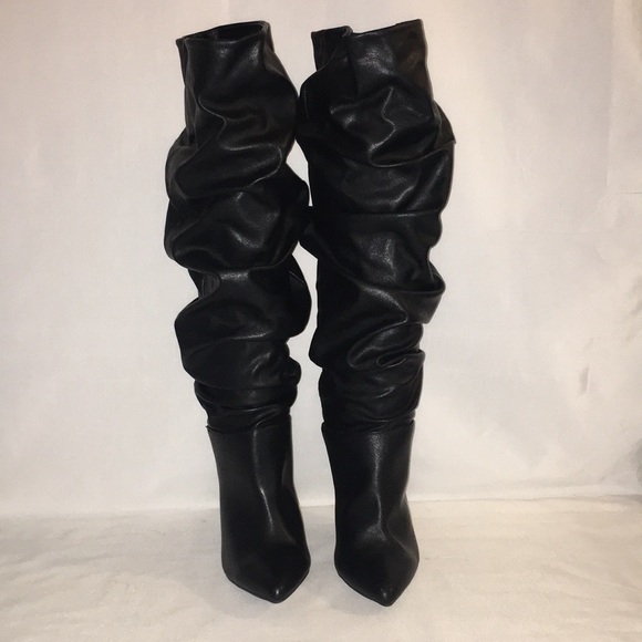 New Women's Black Slouchy Block Heeled Tall Boots - Picture 2 of 7